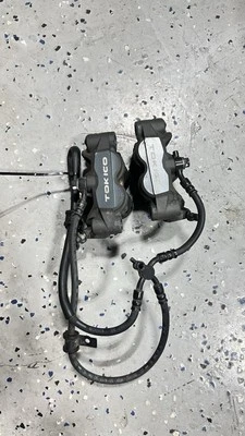 Pinza de freno delantera izquierda derecha Honda CBR600 CBR 600 CBR600RR 2019 13-19 Foto 1 de 3