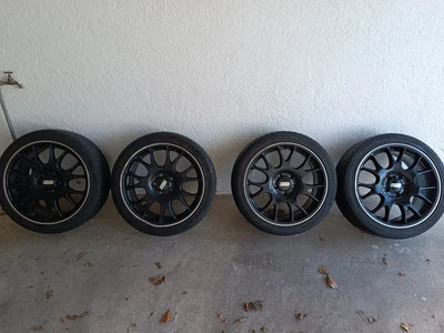 BBS Felgen 8Jx18H2 ET50 Lochkreis 5x112 inkl. Radbolzen  und Sommerbereifung - Bild 1 von 2