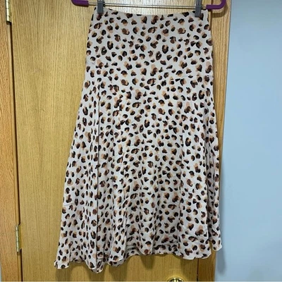Theory Asymmetrical Seam Silk Skirt in Leopard Print - Size 0 - Image 1 of 4