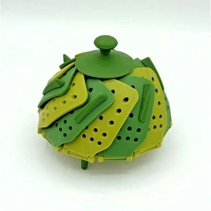 Joseph Joseph Bloom Steamer Basket Colander Expandable Green Kitchen Tool - Picture 1 of 6
