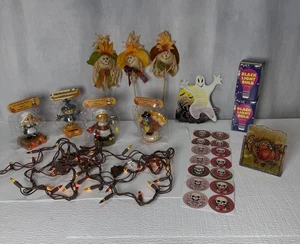 Vintage Halloween Lot-Cut Out Decorations Pics Lights Stickers, Solar Dancers - Picture 1 of 17