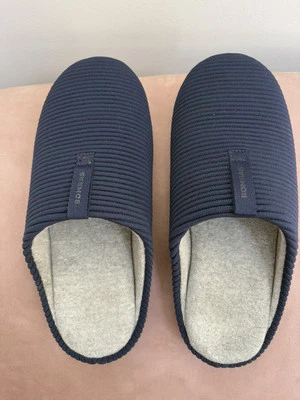 Zapatillas Nido Bombas Para Hombre Medianas Talla 11 Azul Marino Medianoche Usadas en Excelente Condición Foto 1 de 4