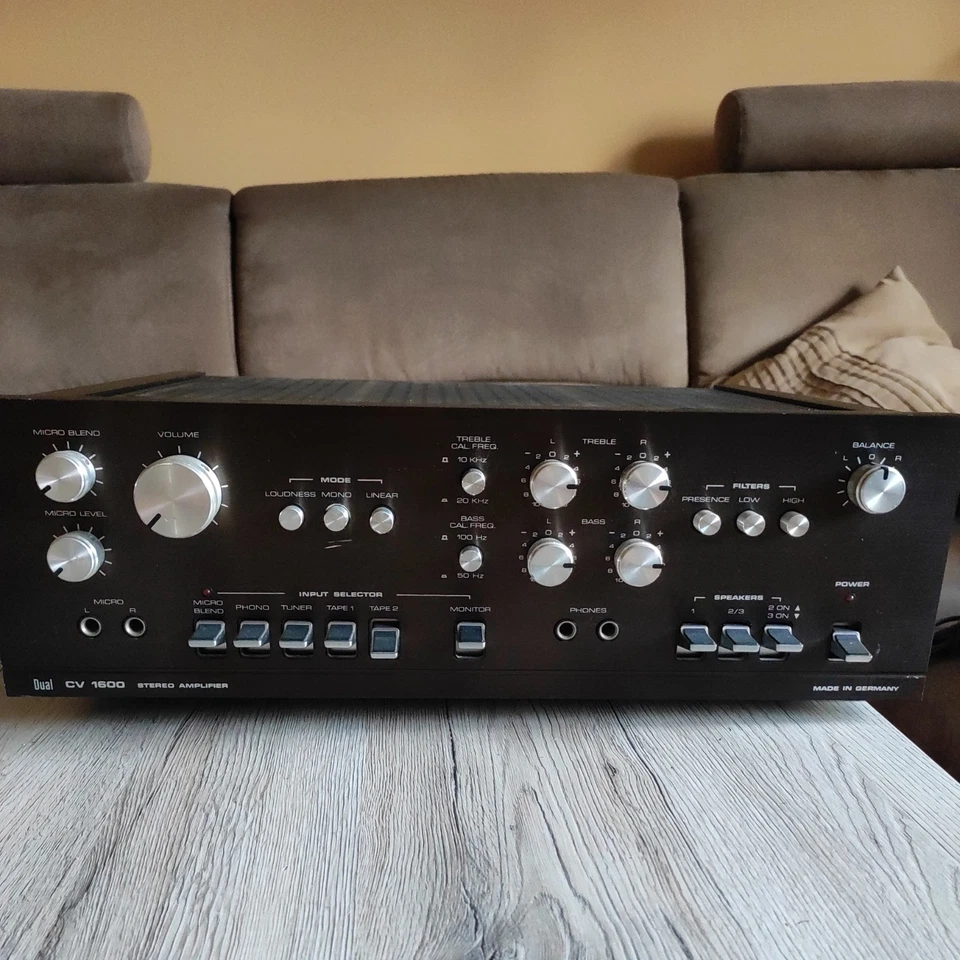 DUAL CV 1600, revidierter analoger Vollverstärker, Vollfunktion - Bild 1 von 4