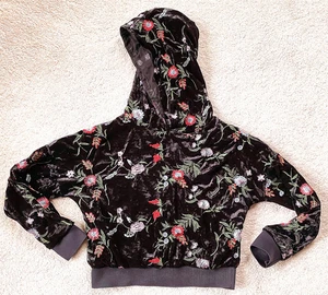 LA REDOUTE black velvet hoodie top embroidered - girl 11- 12 years or woman 8-10 - Picture 1 of 9