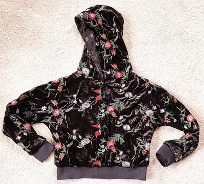 LA REDOUTE black velvet hoodie top embroidered - girl 11- 12 years or woman 8-10 - Image 1 of 4