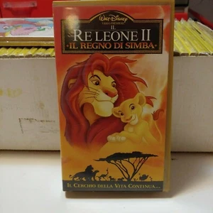 VHS WALT DISNEY VS 4747 IL RE LEONE II IL REGNO DI SIMBA OLOGRAMMA TONDO 1999 - Picture 1 of 6