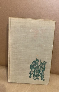 UP FRONT World War II Bill Mauldin Hardcover Illustrated 1945 cartoons - Imagen 1 de 9