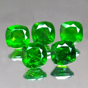 4.98cts 6mm Cushion Natural Chrome Green Diopside Loose Genuine Gemstones - Picture 1 of 3
