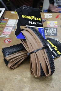 Good Year Peak Ultimate Tubeless 700 x 40 Gravel Folding Tan Sidewall - Picture 1 of 3