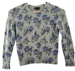 TOPSHOP. GREY/BLUE FLOWERS SOFT KNIT CROPPED 3/4 SLEEVE JUMPER. SIZE 6 - Picture 1 of 4