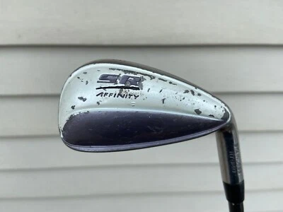 Right Handed Affinity SR 5 Iron Hybrid w/ Graphite Light Flex Shaft - Image 1 of 4