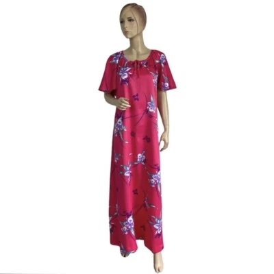 Vintage Hilo Hattie's Women's Pink Floral Hawaii Muummuu Tropical Dress Medium - Image 1 of 4