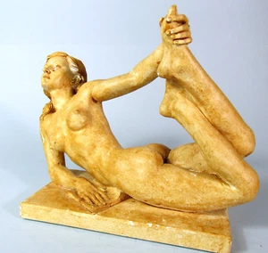 A. GIANNELLI ESCULTURA MUJER DESNUDA RECLINADA ESTATUA DE YESO VINTAGE AÑOS 60 ITALIA - Imagen 1 de 11