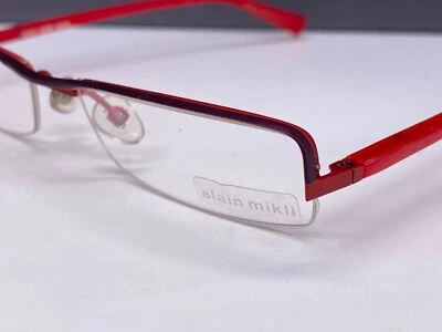Marcos de gafas Alain Mikli mujer rojos rectangulares pequeños medio borde estrecho años 90 Foto 1 de 4