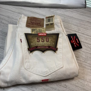 Jeans Levis Para Hombre 34x32 Blanco 550 Denim Calce Relajado Pierna Cónica Nuevos Con Etiquetas - Imagen 1 de 5