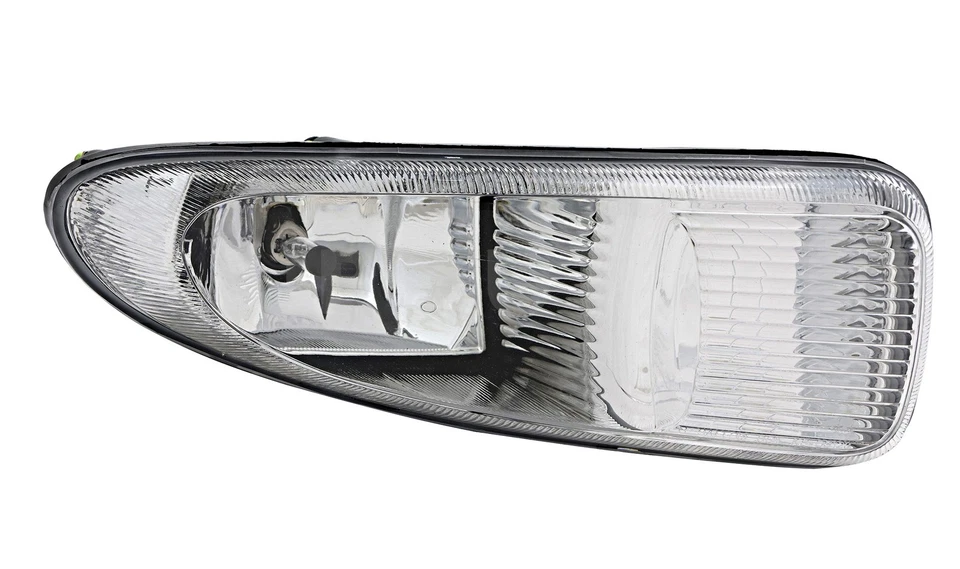 For 2001-2004 Chrysler Town & Country Voyager Fog Light Passenger Side - Image 1 of 4