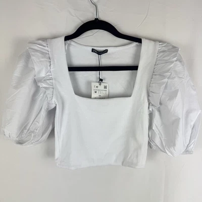 Top corto acanalado manga abullonada cuello cuadrado blanco talla M de Zara para mujer Foto 1 de 4