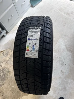 1 X BRIDGESTONE Winterreifen 265/60 R 18 TL 110R BLIZZAK DM-V3 M+S 3PMSF DOT 22 - Bild 1 von 4