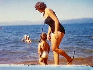 Vintage 8mm Filmrolle 12Mins 60er Jahre? Lake Tahoe Beach Cabins Autos Attraktionen - Bild 1 von 24