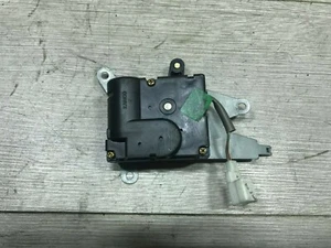 2001 HYUNDAI SANTA FE 2.7 PETROL HEATER FLAP MOTOR ACTUATOR - Picture 1 of 4