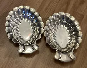 2 EPCA Old English Poole Scallop Clam Shell Dish Silver Plate 3802 - Picture 1 of 6
