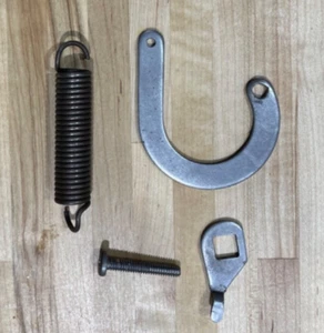 La-Z-boy parts Older Style Tension U C Brackets With 3" Spring Lazy Boy Recliner - Picture 1 of 4
