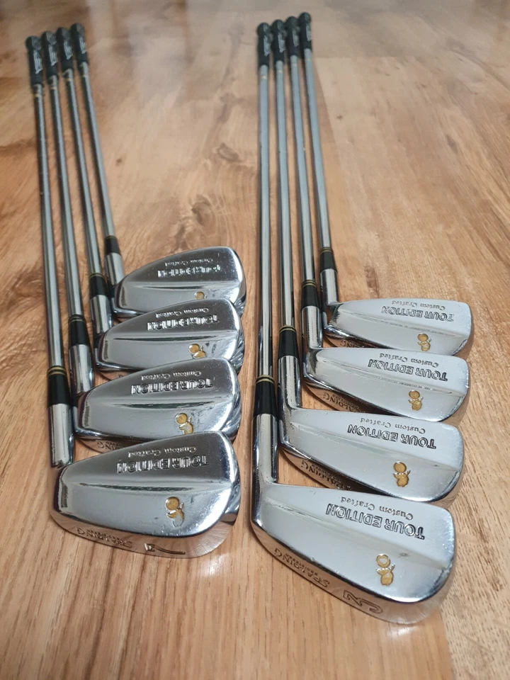Spalding Tour Edition Custom Crafted Iron Set 3-PW Regular R300 - Image 1 of 4