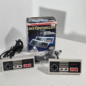 Vintage Nintendo NES Controllers (2) Oem in Box NES-004E Tested Working - Picture 1 of 12