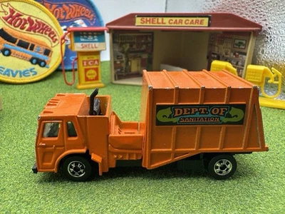 Camión de basura Hot Wheels Orange 1982 Hong Kong Workhorses saneamiento basura difícil de encontrar Foto 1 de 4
