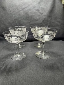 Vintage Sektgläser mit Stiel gepresst Traube & Weinrebe 4er Set CHIP 1930-1939 - Bild 1 von 11