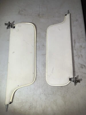 Parasoles Ford Mustang II 1974-1978 ¡¡BONITOS!! OEM! Viseras Mustang II (azul) Foto 1 de 2