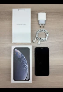 iPhone Xr 64Go Noir + boîte, chargeur Apple 20W & écouteurs / Certifié MFi - Photo 1/9