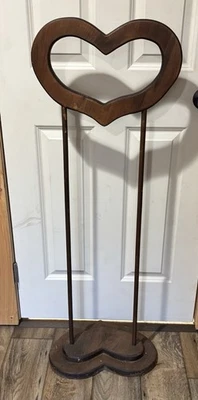 Manta edredón en forma de corazón de madera hecha a mano de colección/soporte casa de campo Foto 1 de 4