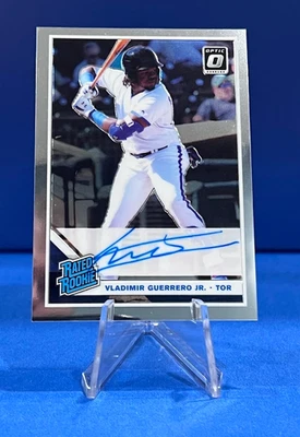 2019 Panini Optic Vladimir Guerrero Jr. Rated Rookie Auto Autograph RC Blue Jays - Image 1 of 2