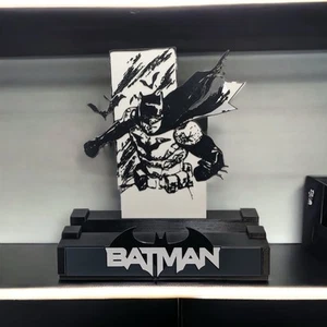 Batman Comic Book Stand - Picture 1 of 1