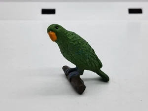Green Parrot Perched On Branch 2.5" Bird Safari Ltd Wings of the World Figure - Picture 1 of 4