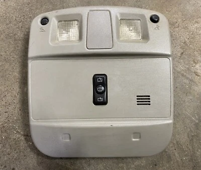 04-09 2009 Cadillac SRX DOMO DELANTERO LUZ SIN TECHO CORREDIZO GRIS Foto 1 de 4