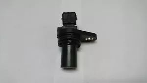 OEM# F37F12B579AA, F5RZ6B288A, YF0918230 New Camshaft Position Sensor - Picture 1 of 4