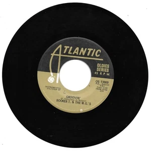 Booker T & M. G.'s: "Groovin'" / "Hip Hug-Her" - two hits - VG - plays NM! - Imagen 1 de 2