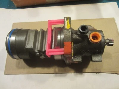 Ford Fairlane Torino Tbird 1973 1974 eje de dirección asistida y control nuevo en stock Foto 1 de 4