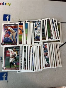 2025 TOPPS SERIES 2 BASE LOT OF 100 CARDS - Picture 1 of 1