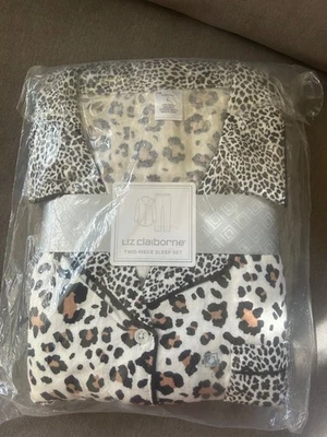 Brand New With Tag  Liz Claiborne 2PC Sleep set. Animal Print. 100% Cotton - Image 1 of 4
