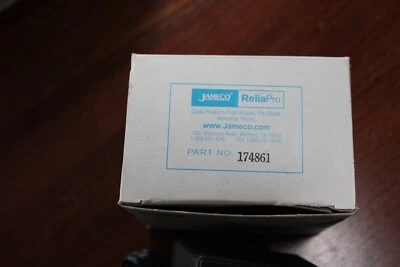 Jameco Reliapro - AC to AC Wall transformer 24 Volt 1000mA 2.1mm Plug - Image 1 of 4