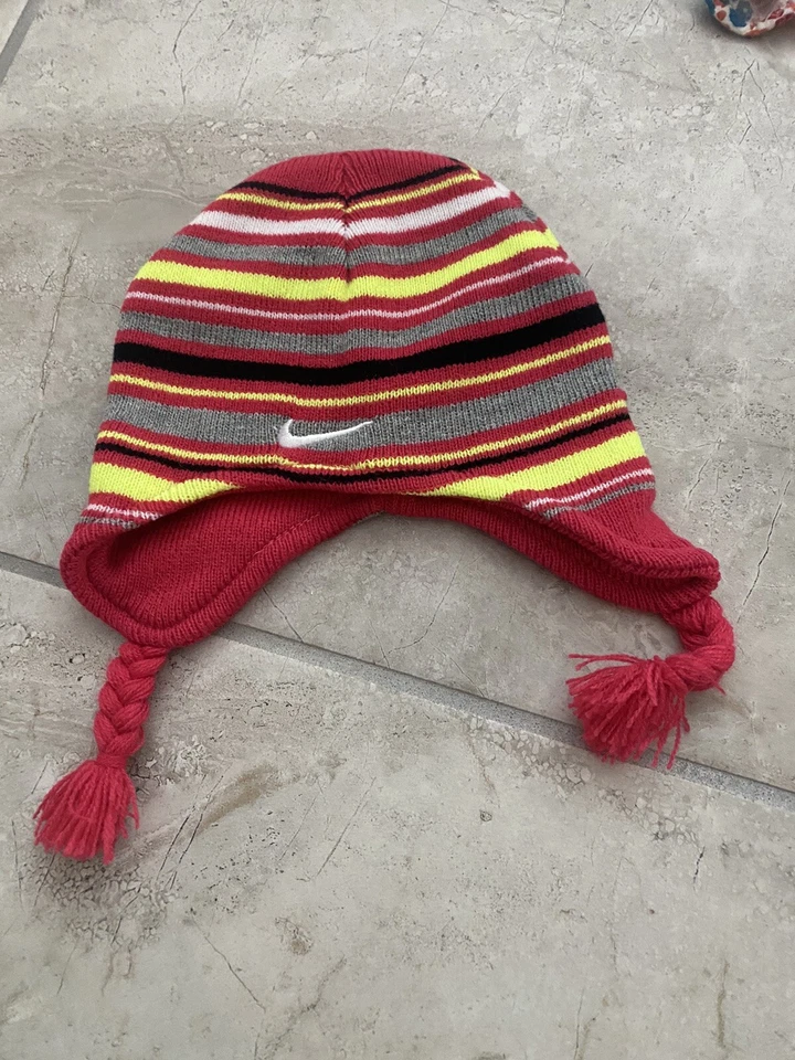 耐克婴儿/幼儿女孩冬季帽子 — 第 1/1 张图片