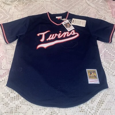 Mitchell & Ness Minnesota Twins Kirby Puckett 1985 Jersey Mens Size Large - Image 1 of 4