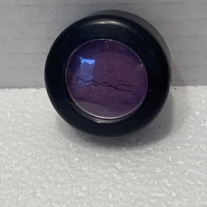 MAC Frost Eye Shadow *DARKROOM* / .05 oz / New in box - RARE! - Picture 1 of 3