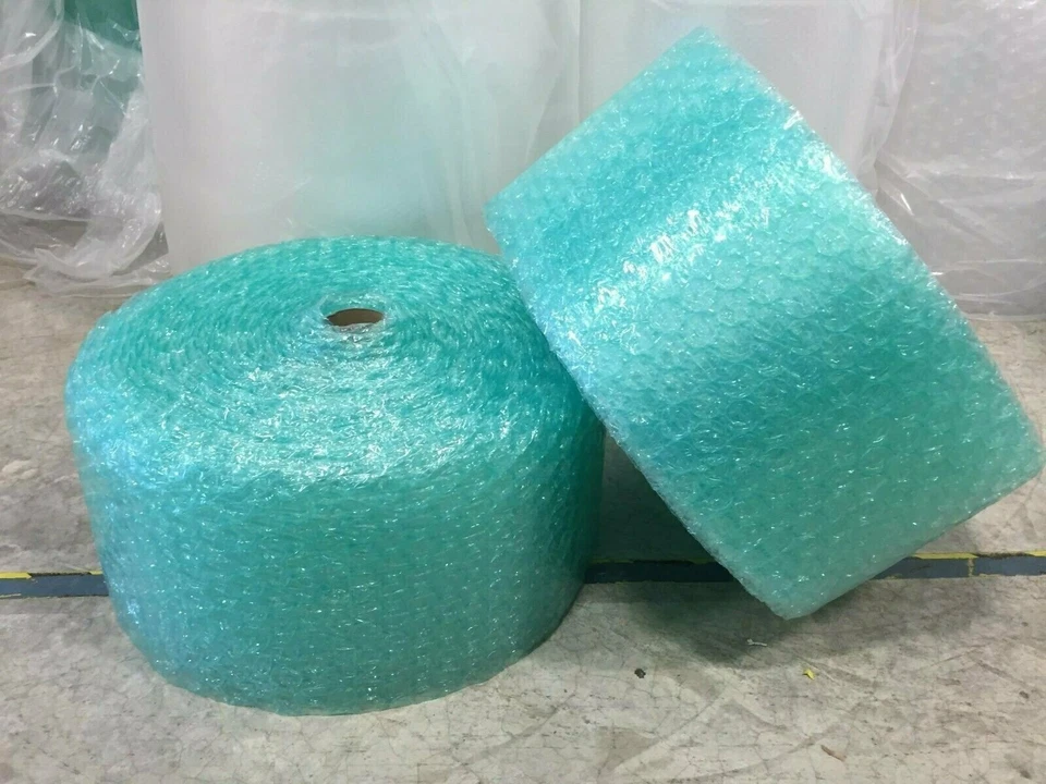 1/2" SH Recycled Large Bubble Cushioning Wrap Padding Roll 400' x 12" Wide 400FT - Image 1 of 2