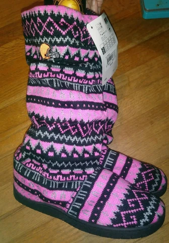 Cleveland Browns Slipper Boots sz sm 7/8 Pink Black Cover