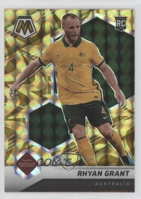 2021 Panini Mosaic FIFA Road to World Cup Reactive Gold Prizm Rhyan Grant #150 - Image 1 of 2