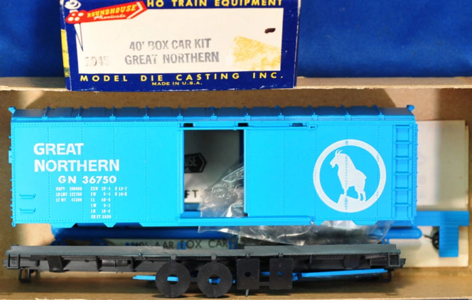 HO Scale Roundhouse Kit #1045 Great Northern Rrd#36750 40' Boxcar